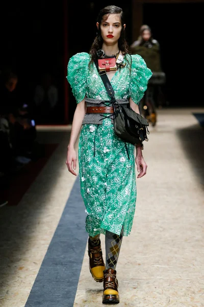 Look 20